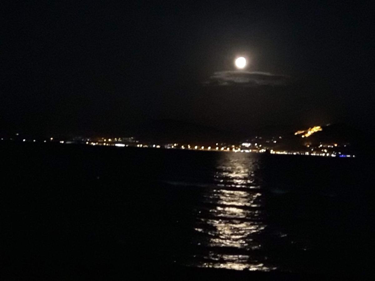 Παραθαλάσσιο Σπίτι Θαλάσσια Αυρα Villa Nafplio Eksteriør billede